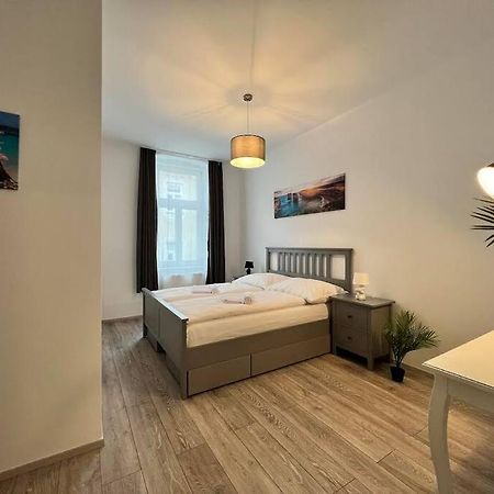 Gesamte Unterkunft Fuer 4 Top 18 Wenen Buitenkant foto