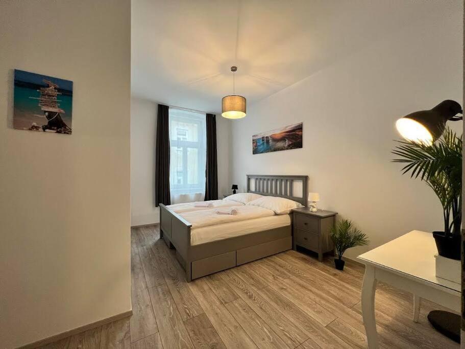 Gesamte Unterkunft Fuer 4 Top 18 Wenen Buitenkant foto